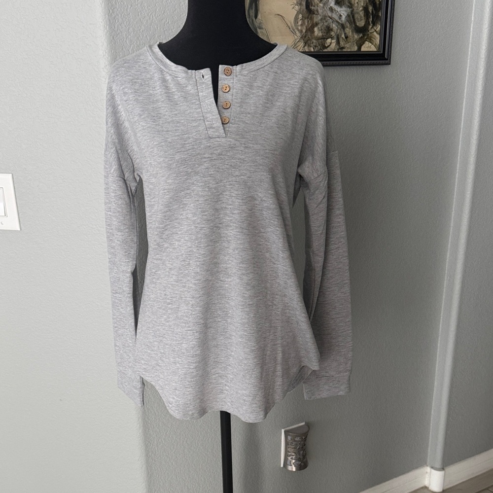 NWOT Pair of Long Sleeve Henley Tops!! Gray & Black